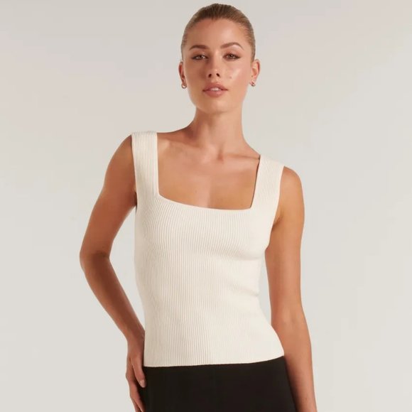 Square-neck knit tank top from Ever New - Picture 1 of 3